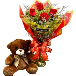 BUQUÊ DE 3 ROSAS E PELÚCIA