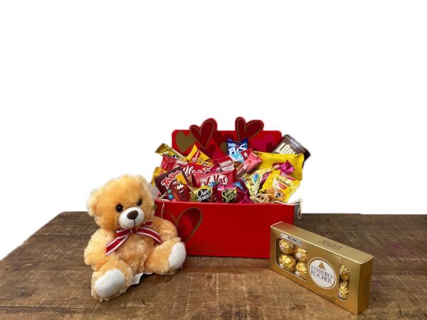 Cesta de Chocolate com Pelúcia e Ferrero Roche