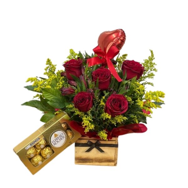 Arranjo com 5 rosas e Ferrero Rocher 8 Unidades
