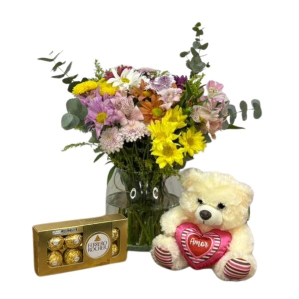 Arranjo de flores mistas no vidro com pelúcia e ferrero com 8