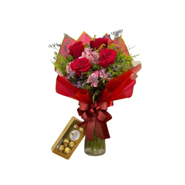 Buquê com 4 rosas vermelhas e ferrero rocher (8 unidades)