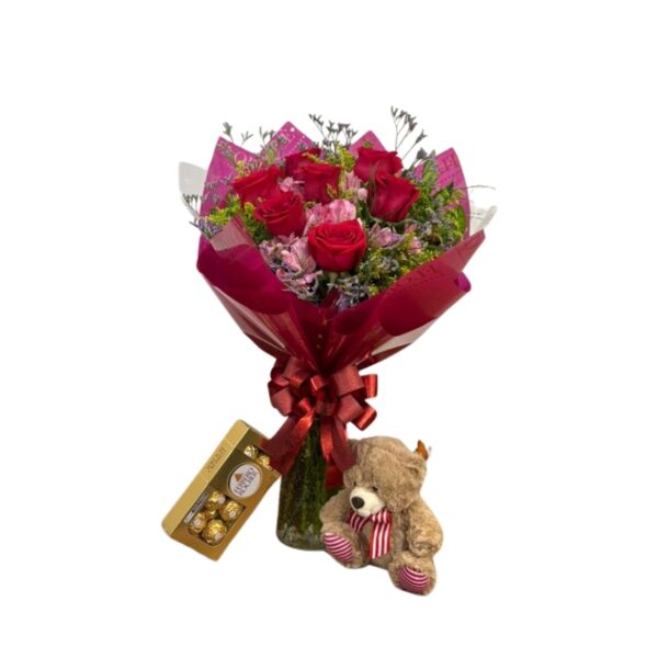 Buquê com 7 rosas vermelhas ferrero rocher (8 unidades) e pelúcia